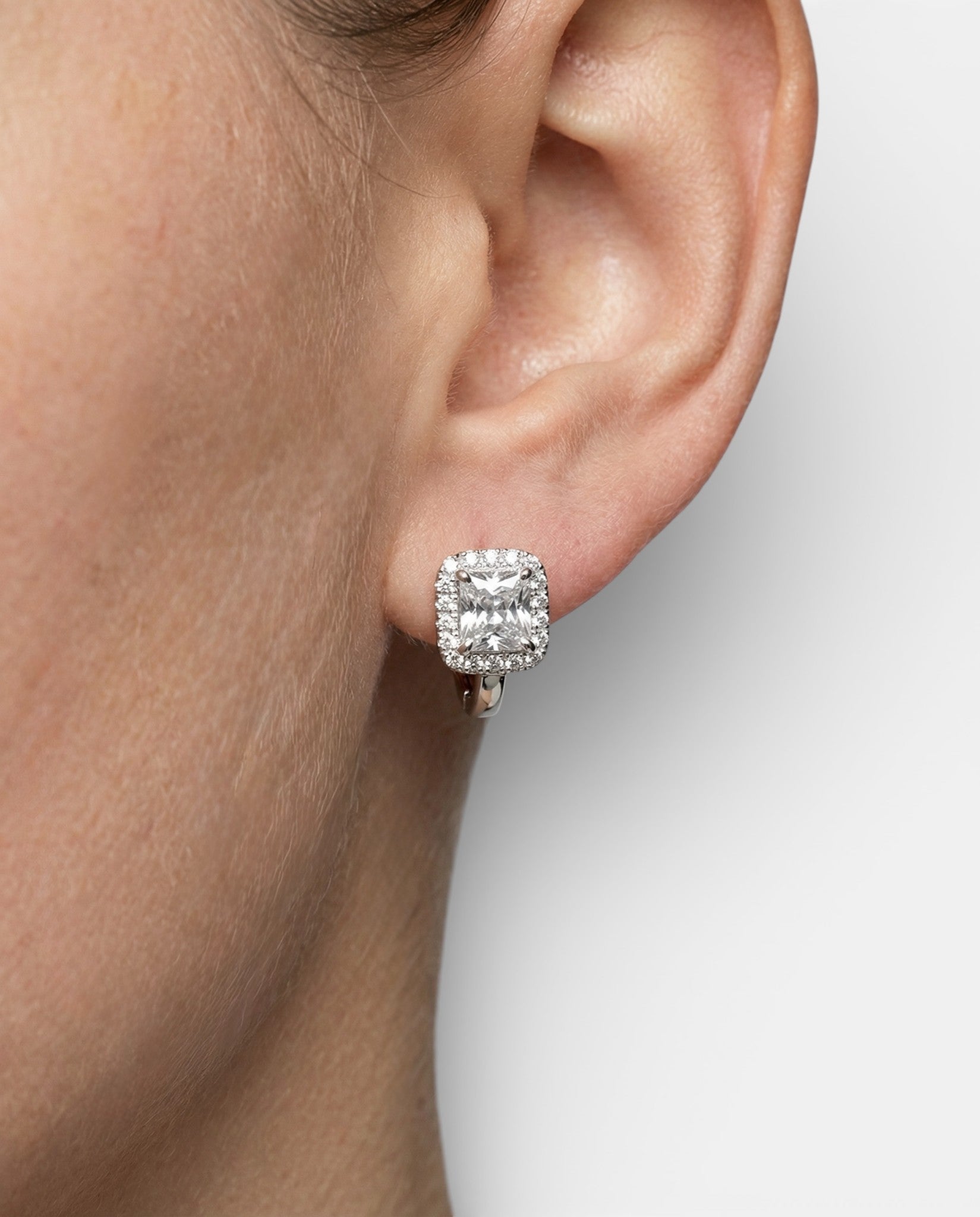 Сребърни обеци – Кристален Квадрат