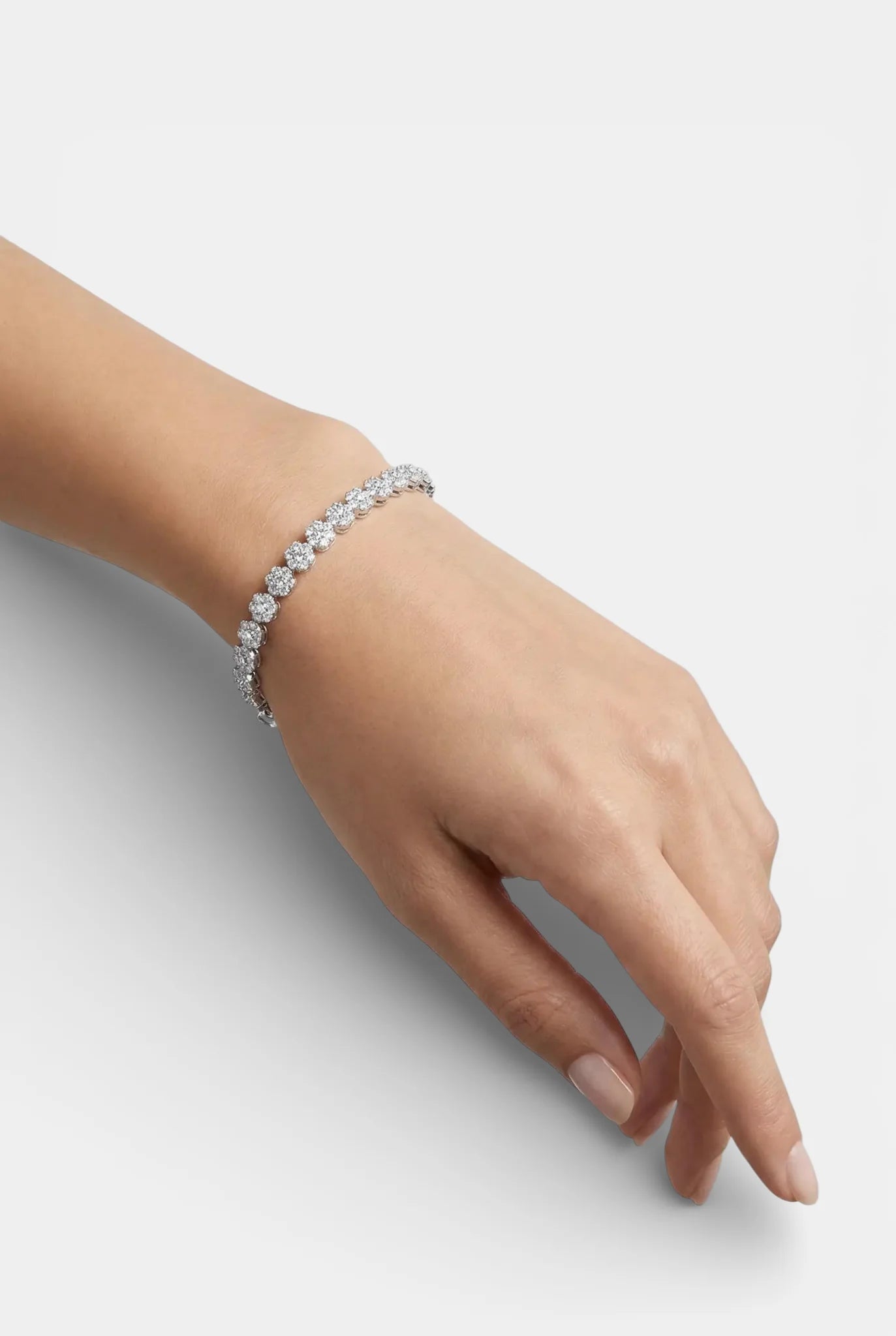 Сребърна гривна - Вечен Разцвет