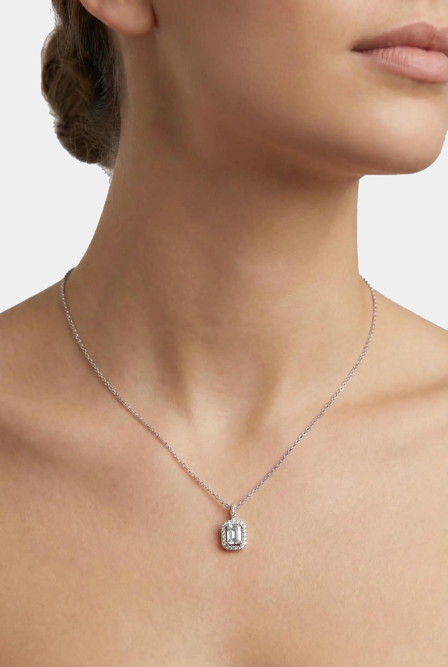 Сребърно колие - Класическо сияние