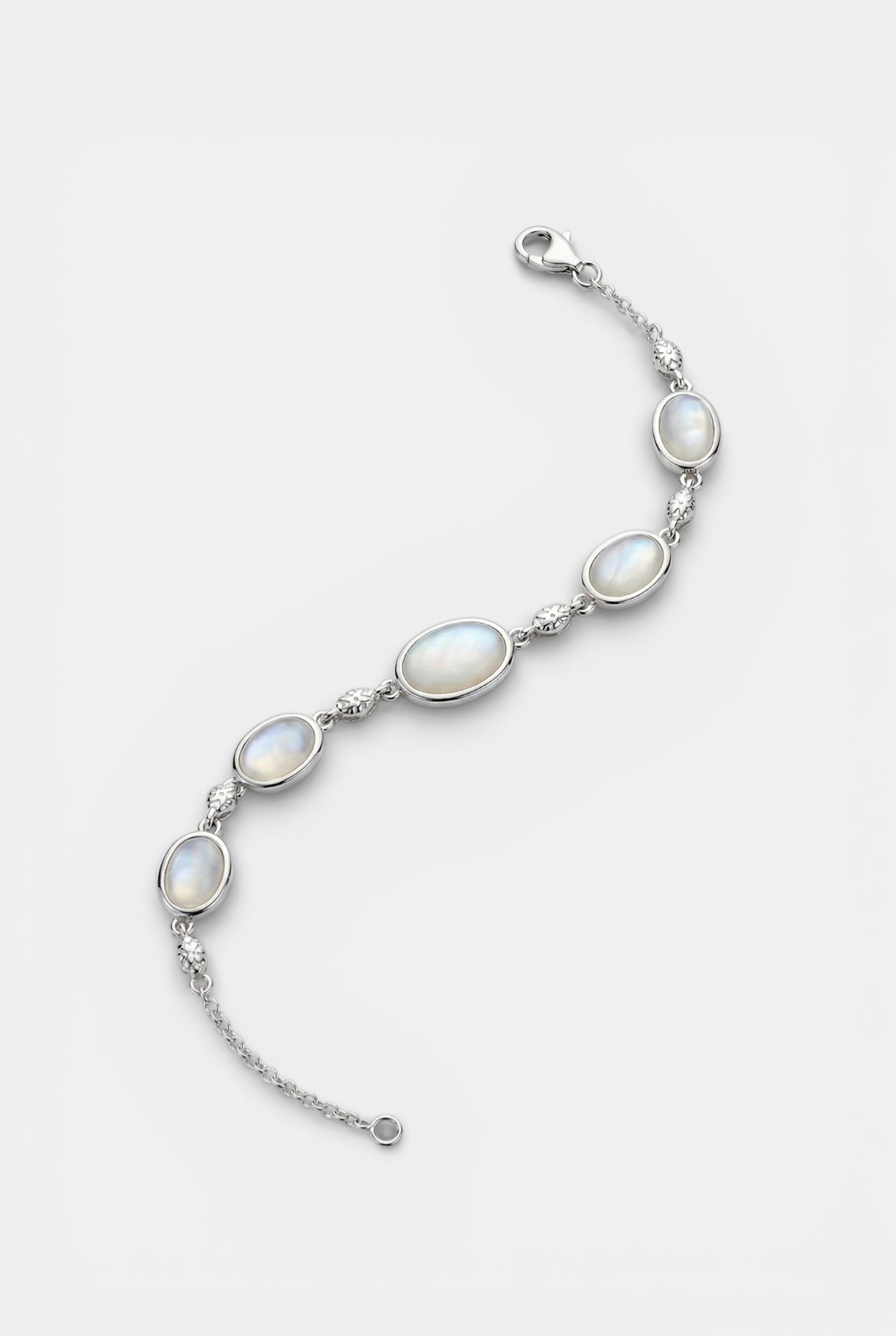 Сребърна гривна – Лунна хармония