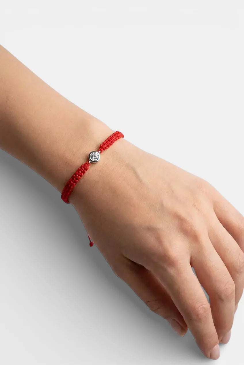 Сребърна гривна - Червен Късмет